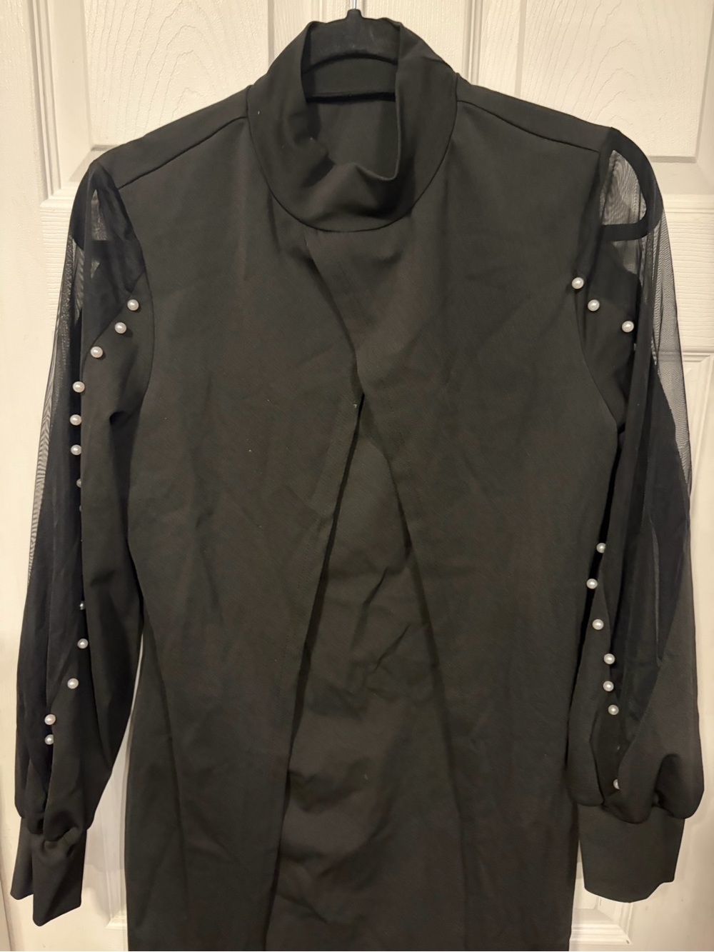 Black Pearl-Trim Mesh Sleeve Coat